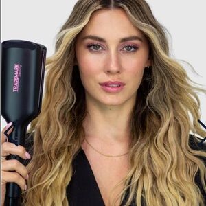 Trademark viral hair waver